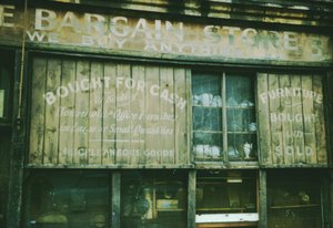 Her Şeyi Satın Alırız, Euston, 1966 by Unbekannt Unbekannt